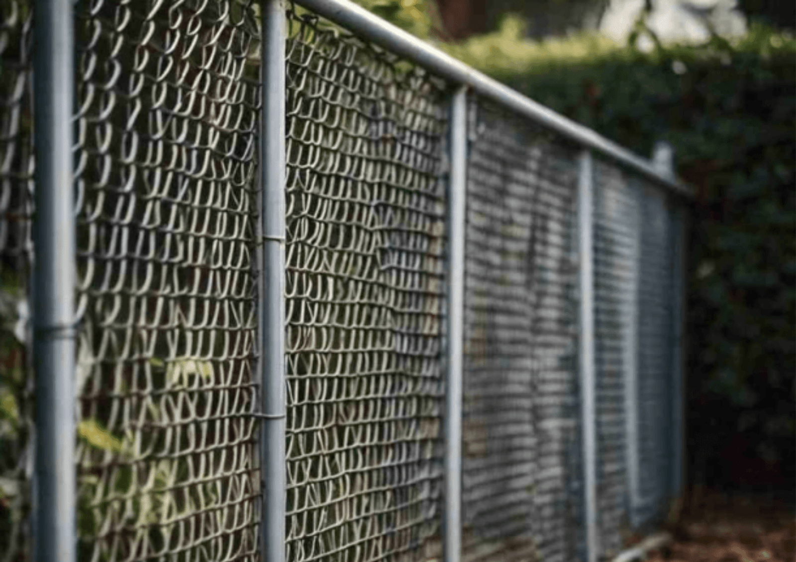 You are currently viewing Chain Link Fence Installation: How to Install Chain Link Fencing Step by Step?