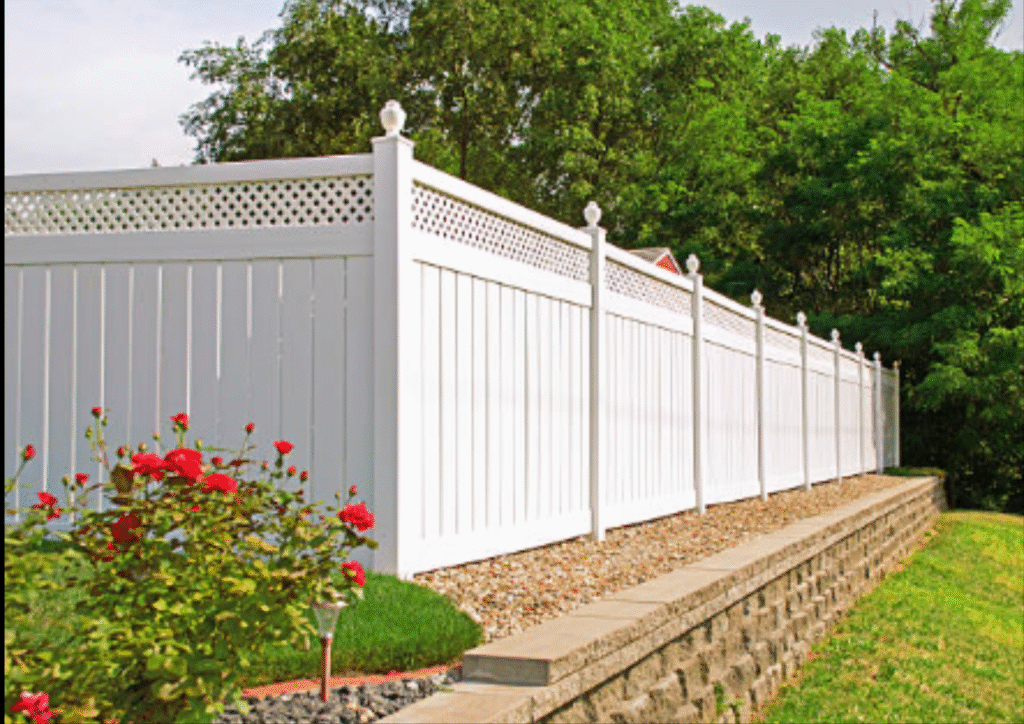 Vinyl Fence Buffalo NY: How to Choose the Right Vinyl Fence Style for Your Home